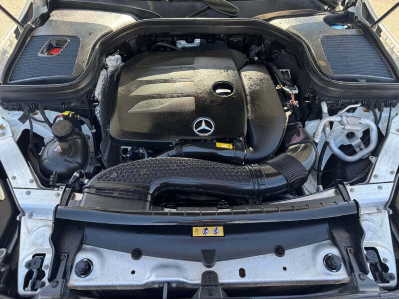 2022 Mercedes-Benz GLC GLC 300 4MATIC