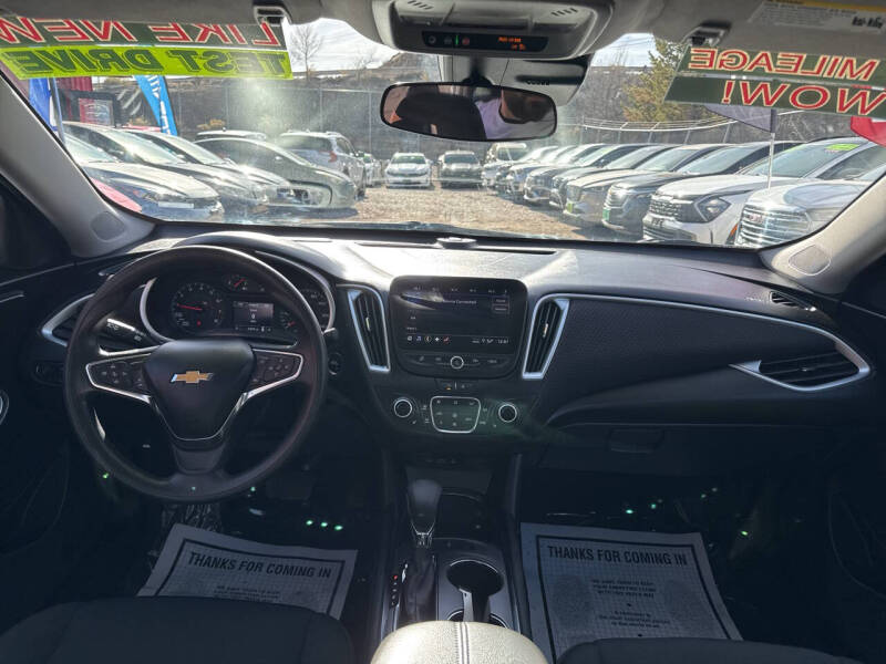 2023 Chevrolet Malibu LT