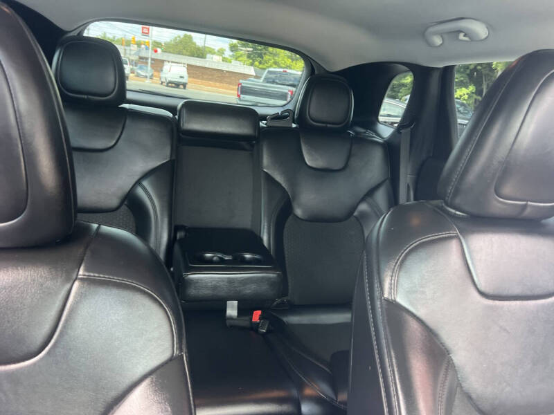 2020 Jeep Cherokee Altitude