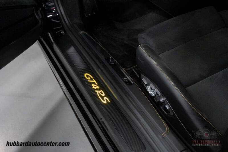 2023 Porsche 718 Cayman GT4 RS