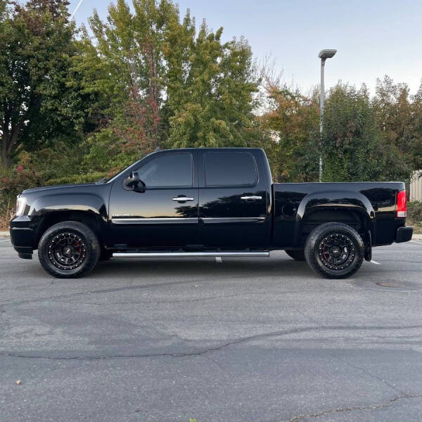 2011 GMC Sierra 1500 Denali