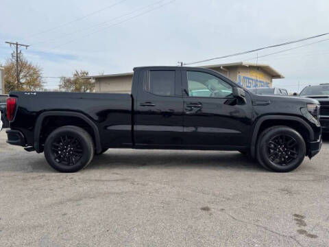 2023 GMC Sierra 1500 Elevation Standard