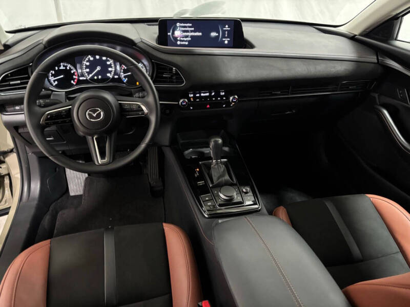 2025 Mazda CX-30 2.5 Carbon Turbo