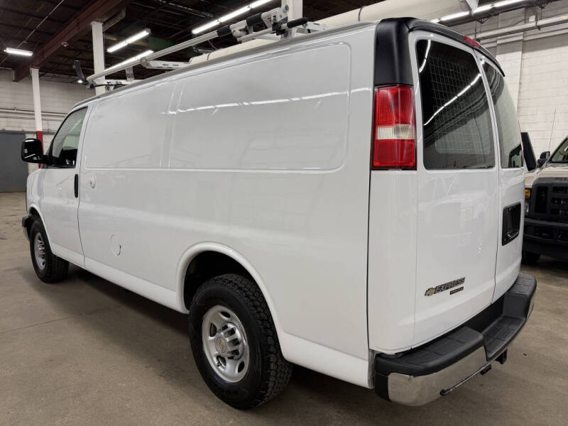2014 Chevrolet Express 2500