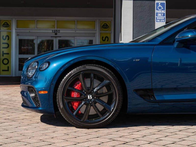 2022 Bentley Continental GTC V8
