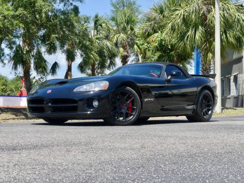2004 Dodge Viper SRT-10