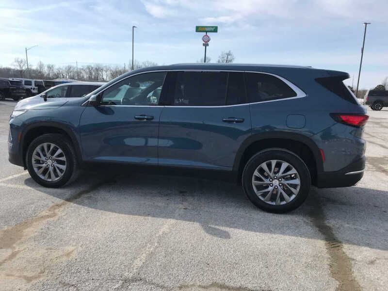 2025 Buick Enclave Preferred