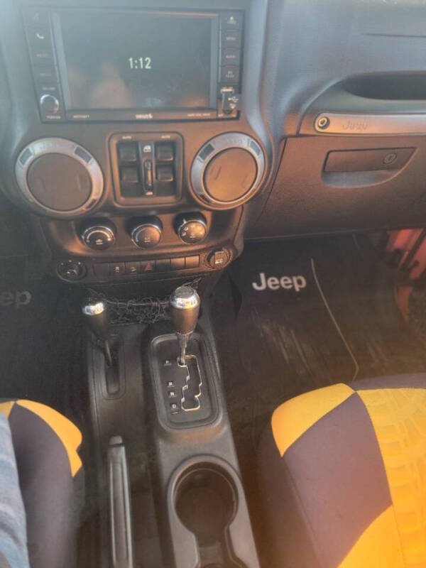 2015 Jeep Wrangler Unlimited Sport