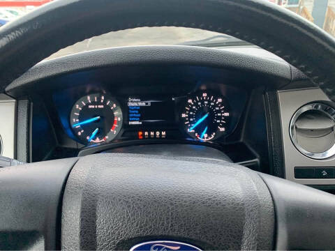 2017 Ford Expedition XLT