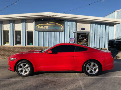 2017 Ford Mustang V6