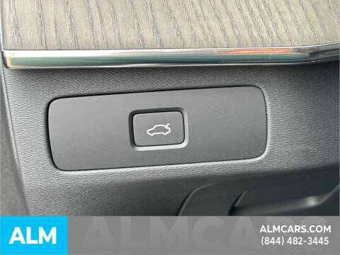 2023 Volvo XC90 B6 Ultimate Bright Theme 7P