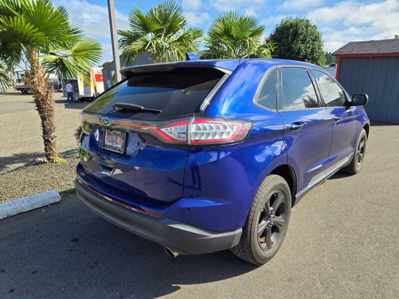2015 Ford Edge SE