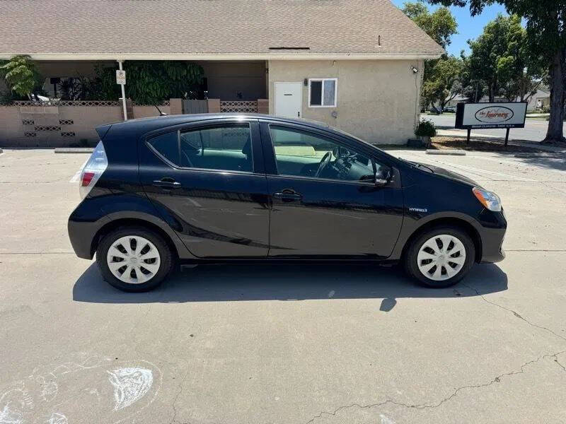 2014 Toyota Prius c