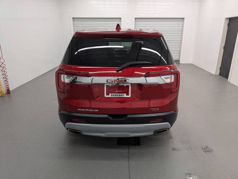2022 GMC Acadia SLE