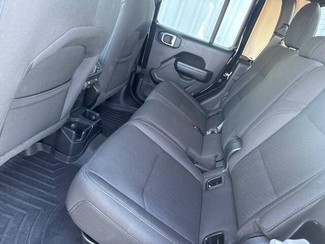 2022 Jeep Gladiator Altitude