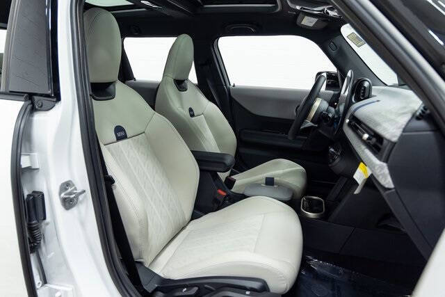 2025 MINI Hardtop 4 Door Cooper S Signature Trim