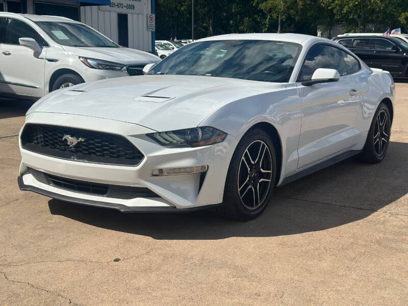 2020 Ford Mustang EcoBoost Premium's photo