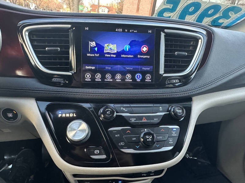 2017 Chrysler Pacifica Limited