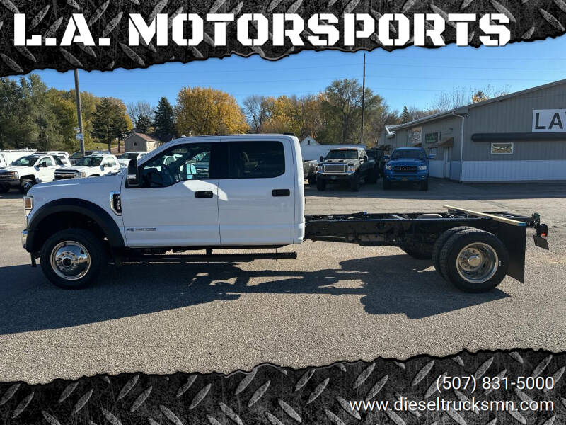 2020 Ford F-450 Super Duty Chassis Cab XLT's photo