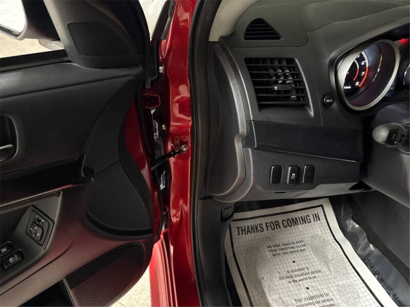 2017 Mitsubishi Lancer ES