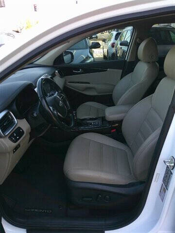 2020 Kia Sorento EX V6