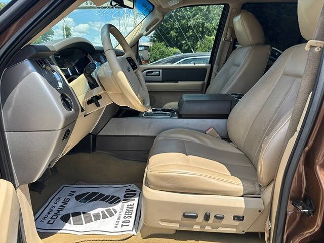 2011 Ford Expedition XLT
