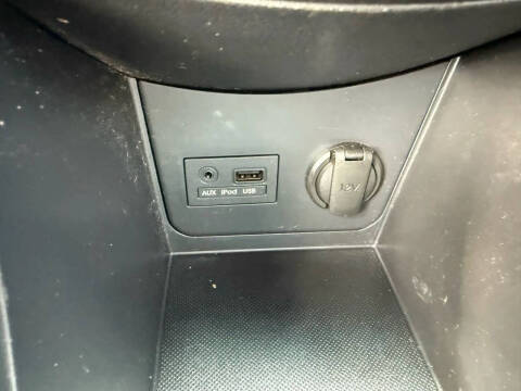 2012 Hyundai Accent SE