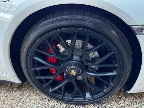 2016 Porsche 911 Carrera GTS