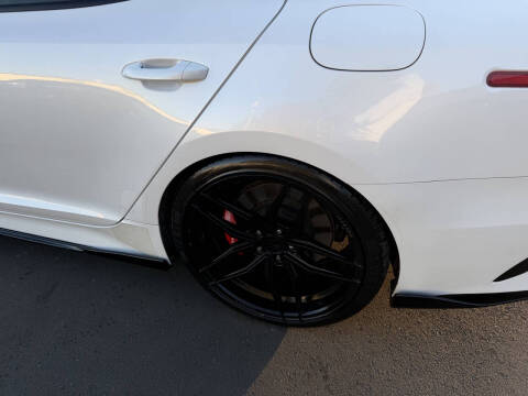 2018 Kia Stinger GT1