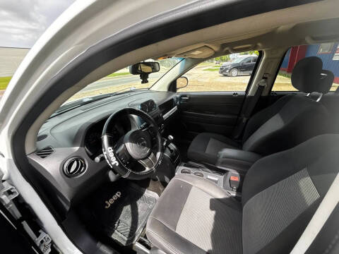 2016 Jeep Compass Sport