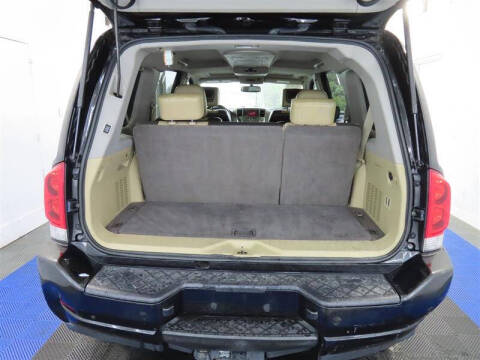 2013 Nissan Armada Platinum