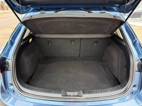 2017 Mazda MAZDA3 Touring