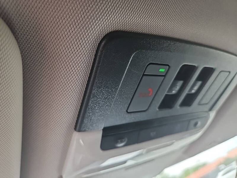 2025 Mitsubishi Outlander PHEV SEL