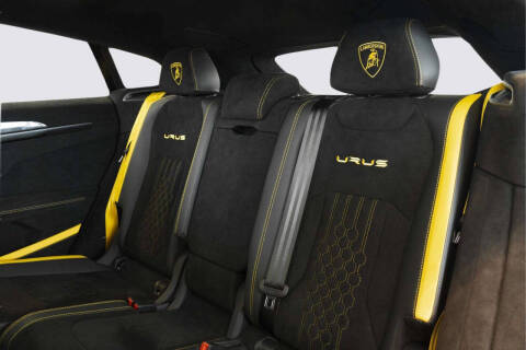 2024 Lamborghini Urus Performante