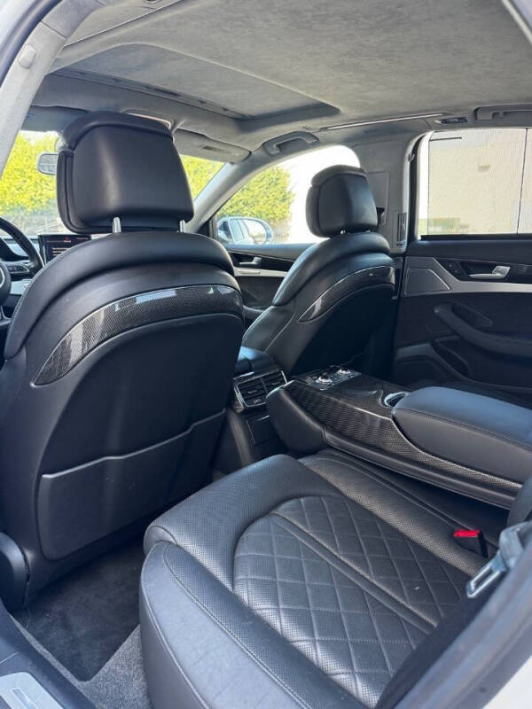 2014 Audi S8 4.0T quattro