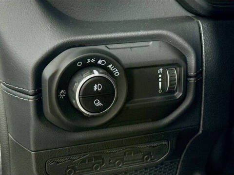 2025 Jeep Gladiator High Tide