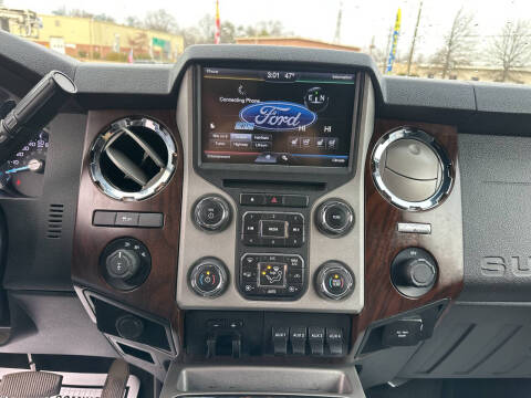 2014 Ford F-350 Super Duty Lariat