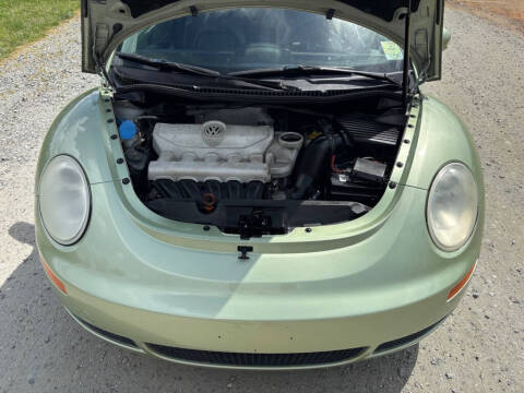 2010 Volkswagen New Beetle