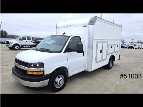 2022 Chevrolet Express for sale at CENTURY TRUCKS & VANS in Grand Prairie TX