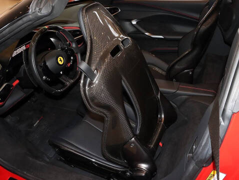 2024 Ferrari 296 GTS