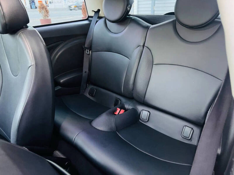 2012 MINI Cooper Hardtop