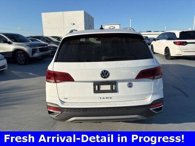 2024 Volkswagen Taos SE