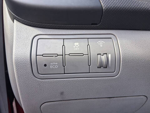 2013 Hyundai Accent SE