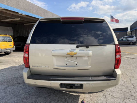 2013 Chevrolet Suburban LT