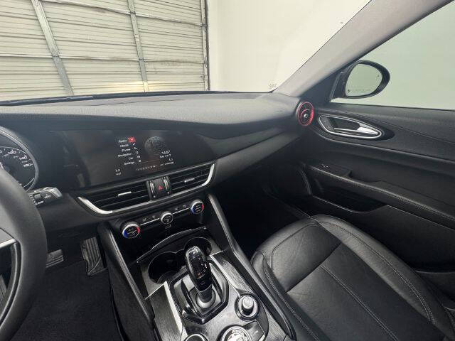 2017 Alfa Romeo Giulia
