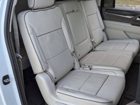 2023 GMC Yukon XL Denali