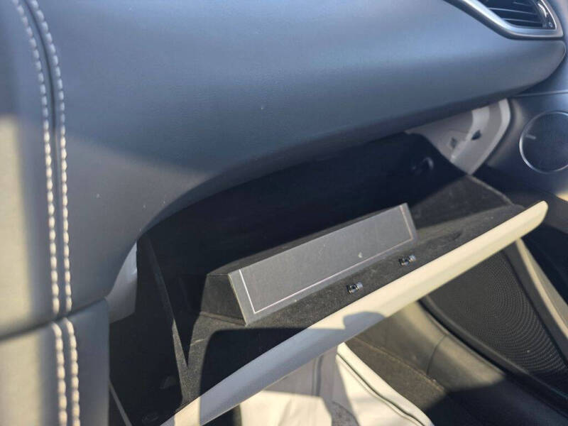 2021 Genesis G70