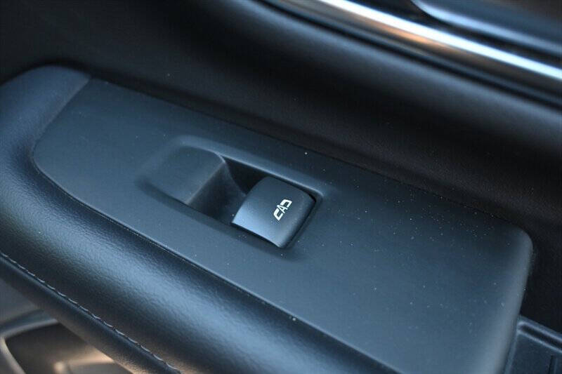 2022 GMC Yukon SLE