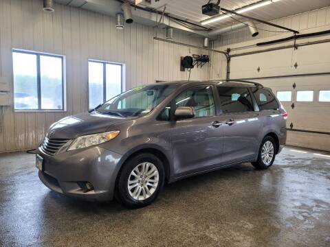 2013 Toyota Sienna for sale at Sand's Auto Sales in Cambridge MN