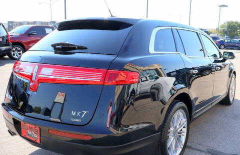 2016 Lincoln MKT EcoBoost